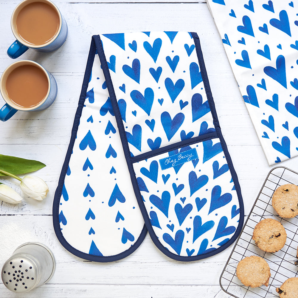 Blue Hearts Double Oven Glove