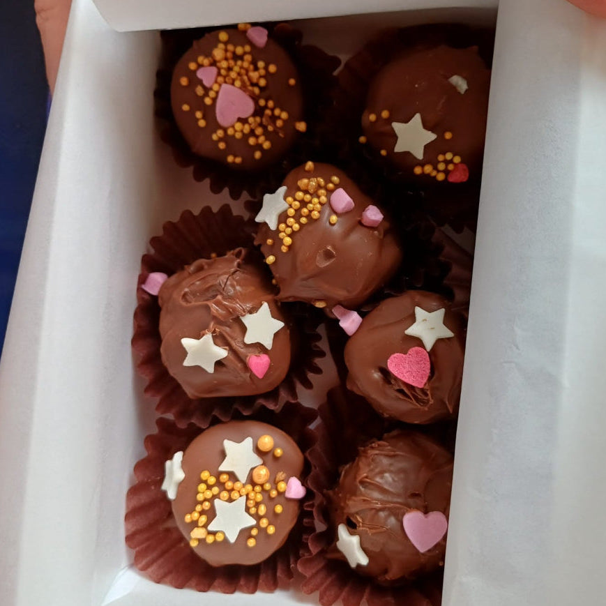 Chocolate Truffle Workshop: Sunday 20th December: 2.30pm-4.45pm: Shipton Reading Room, Shipton Oliffe, Cheltenham