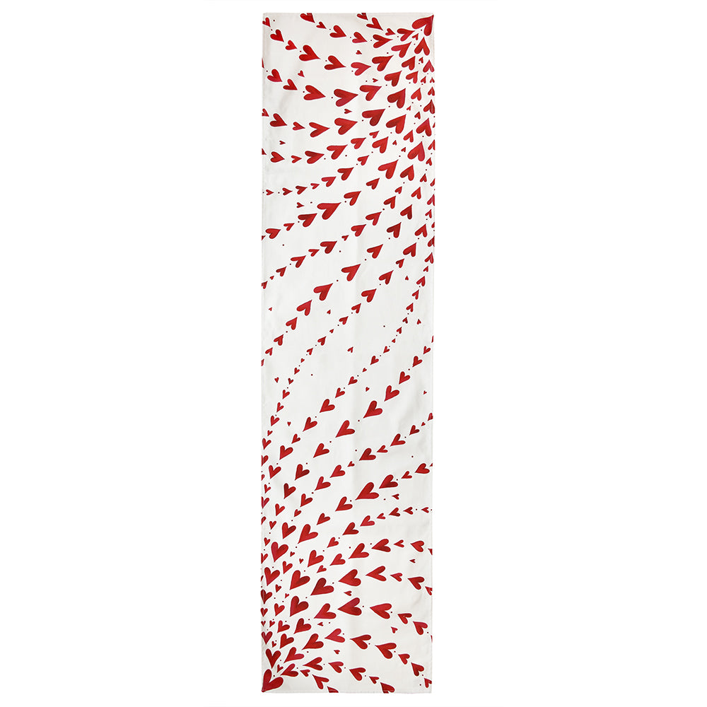 Red hearts table runner